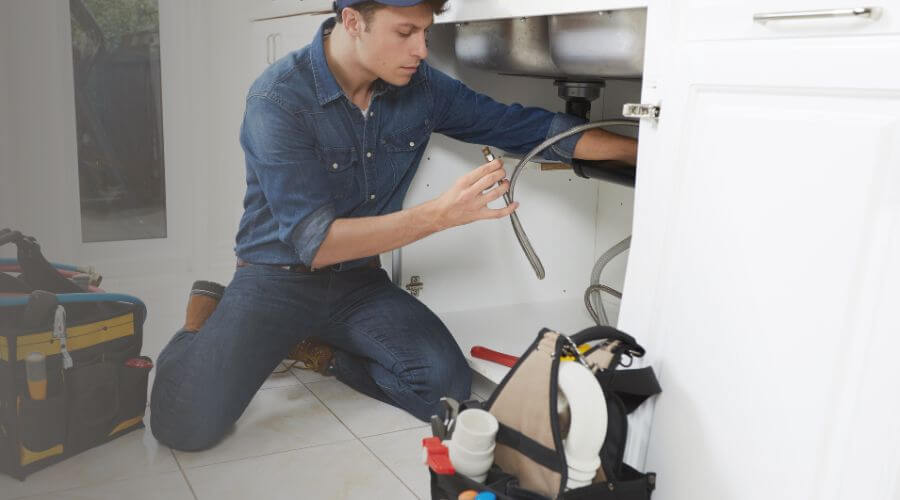 Professional sink repair in Wellman, IA